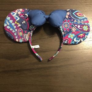Vera Bradley x Disney Minnie Mouse Ears